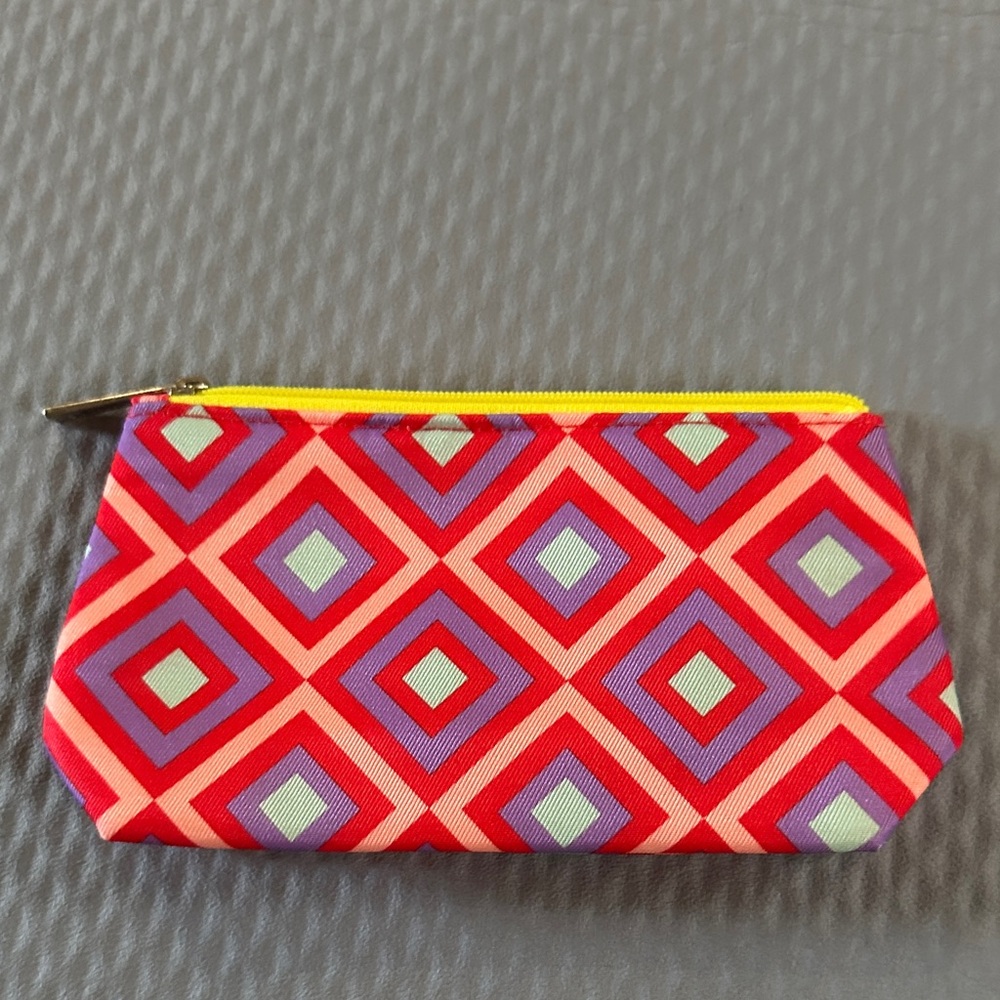 Clinique Red Geometric Diamond Cosmetic Bag with Yellow Zipper
